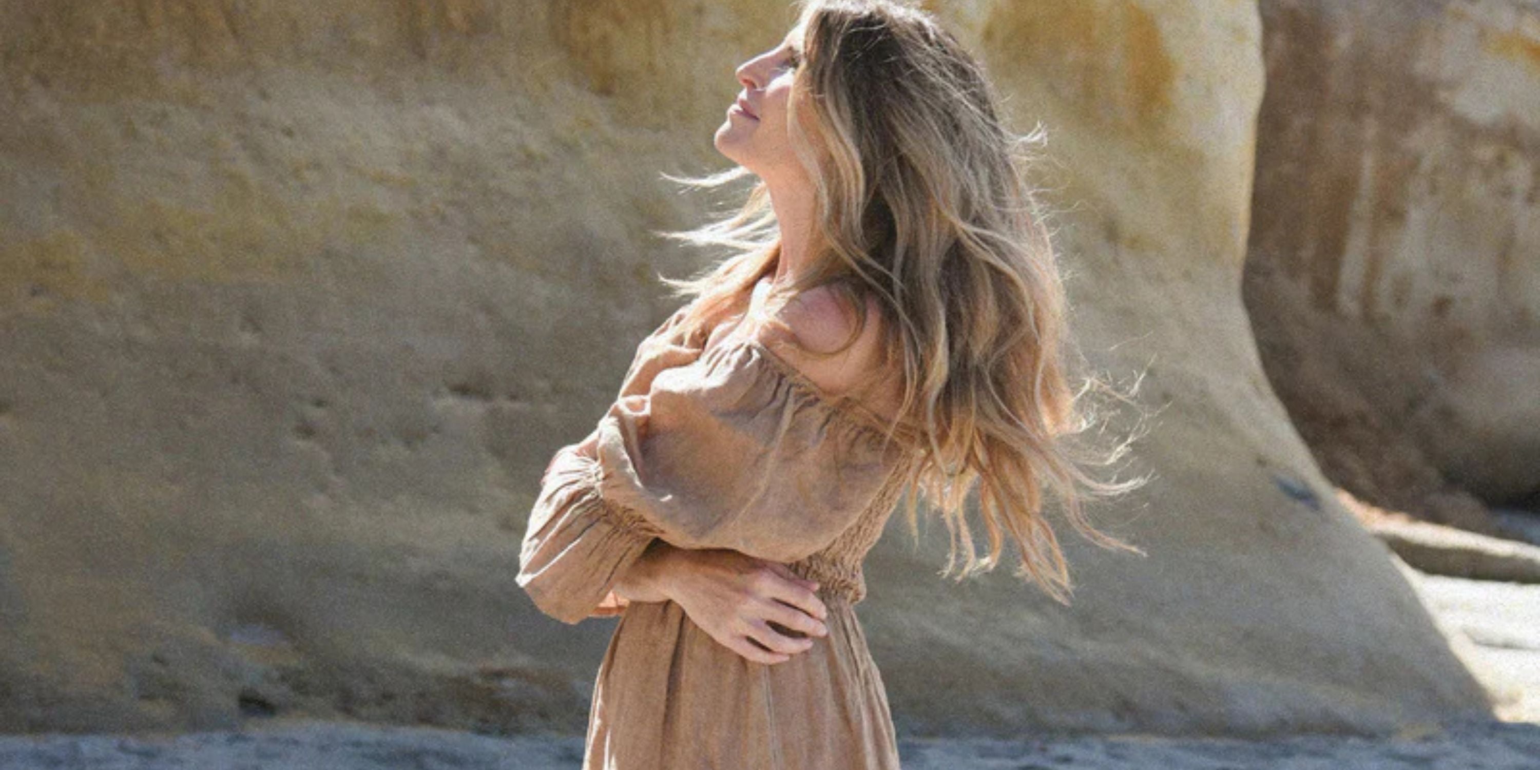 Why Linen Is a Great Material for Office Wear