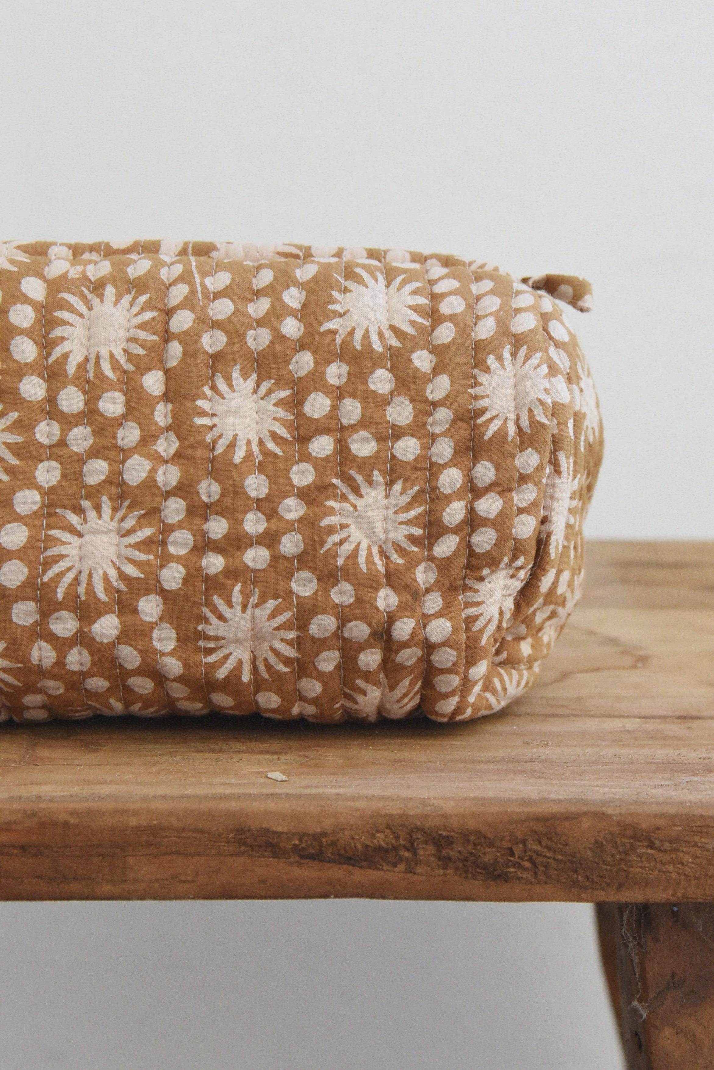The Wash Bag // Soleil
