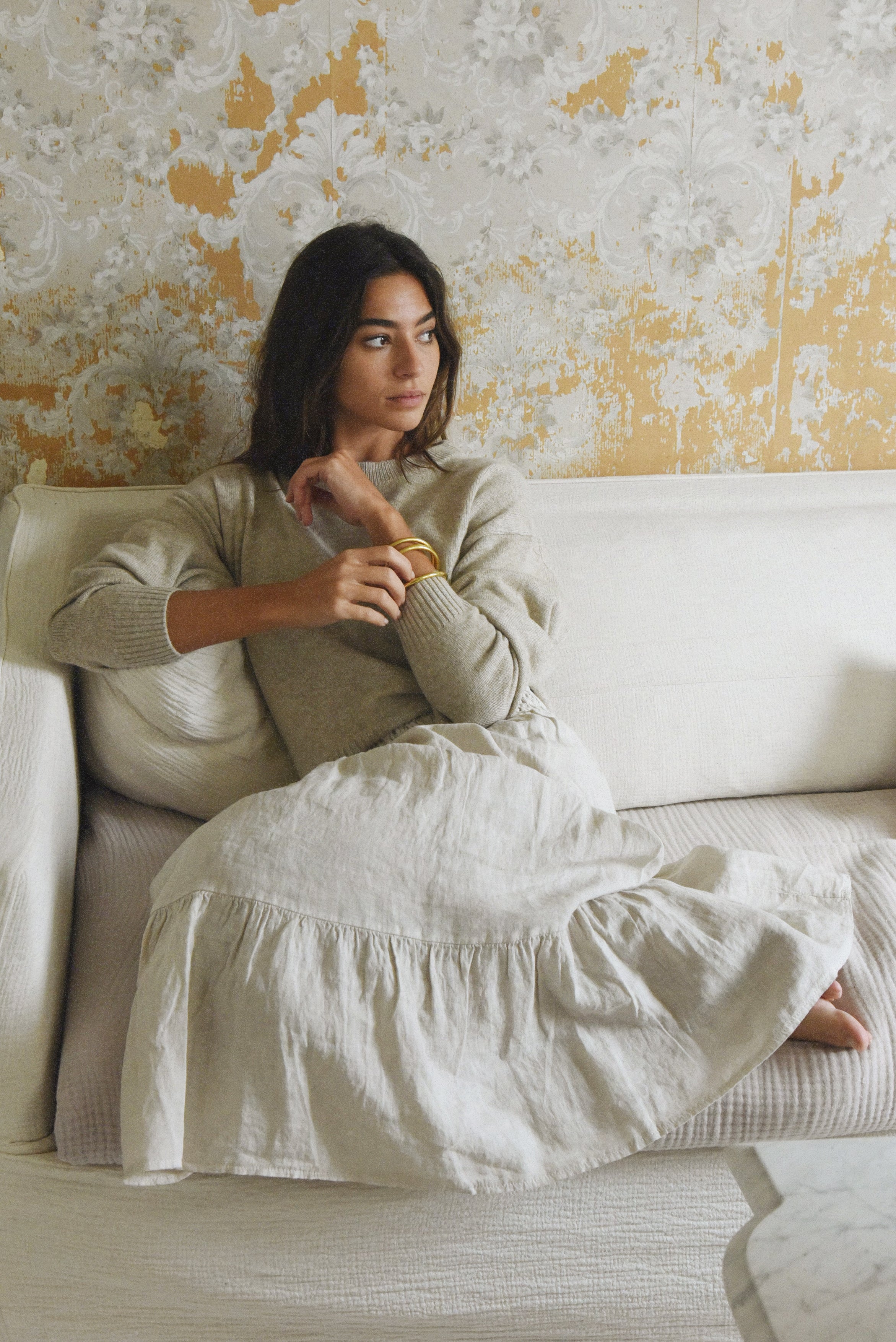 The Cashmere Malaya Crew Neck // Sand