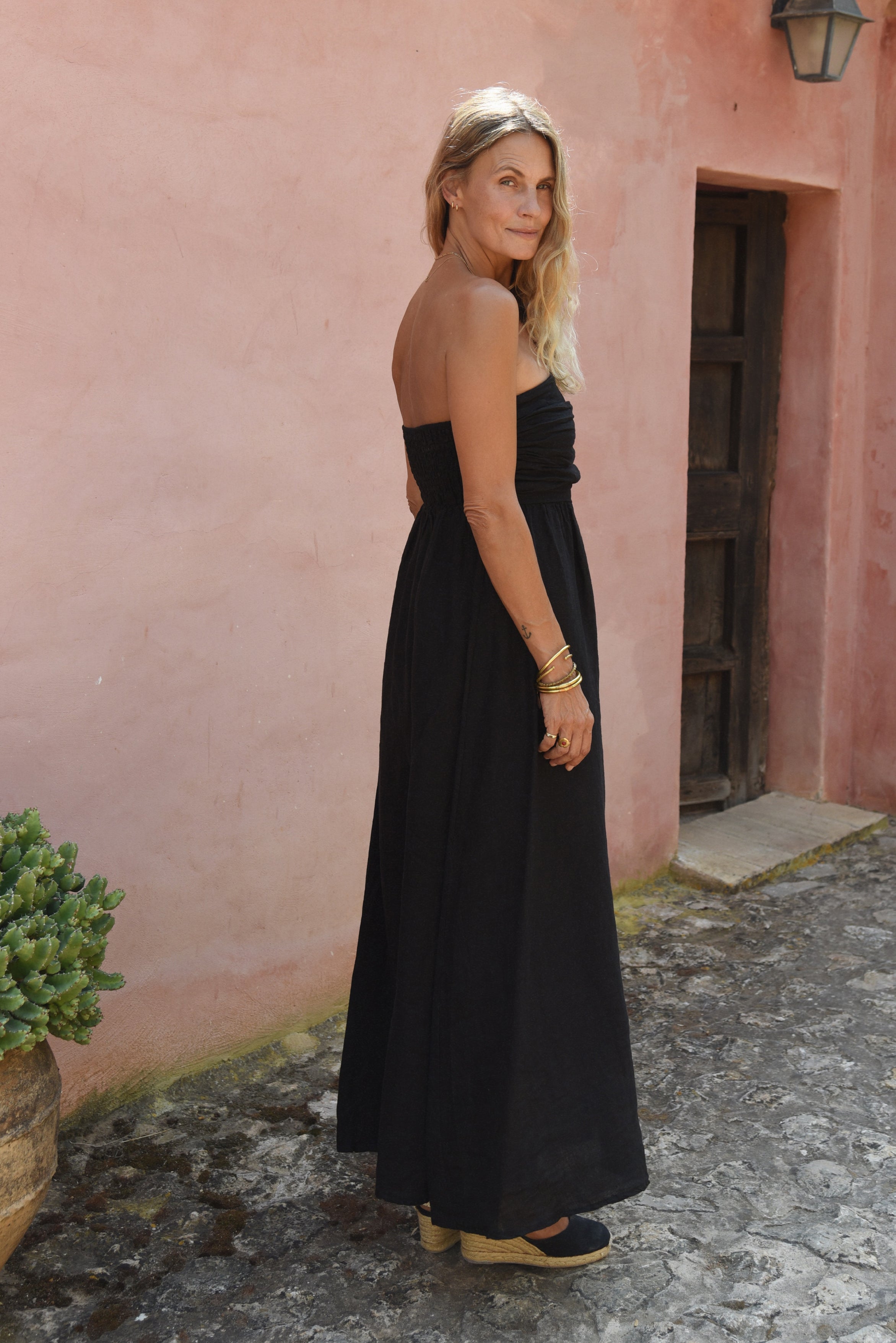 The Lola Dress // Noir