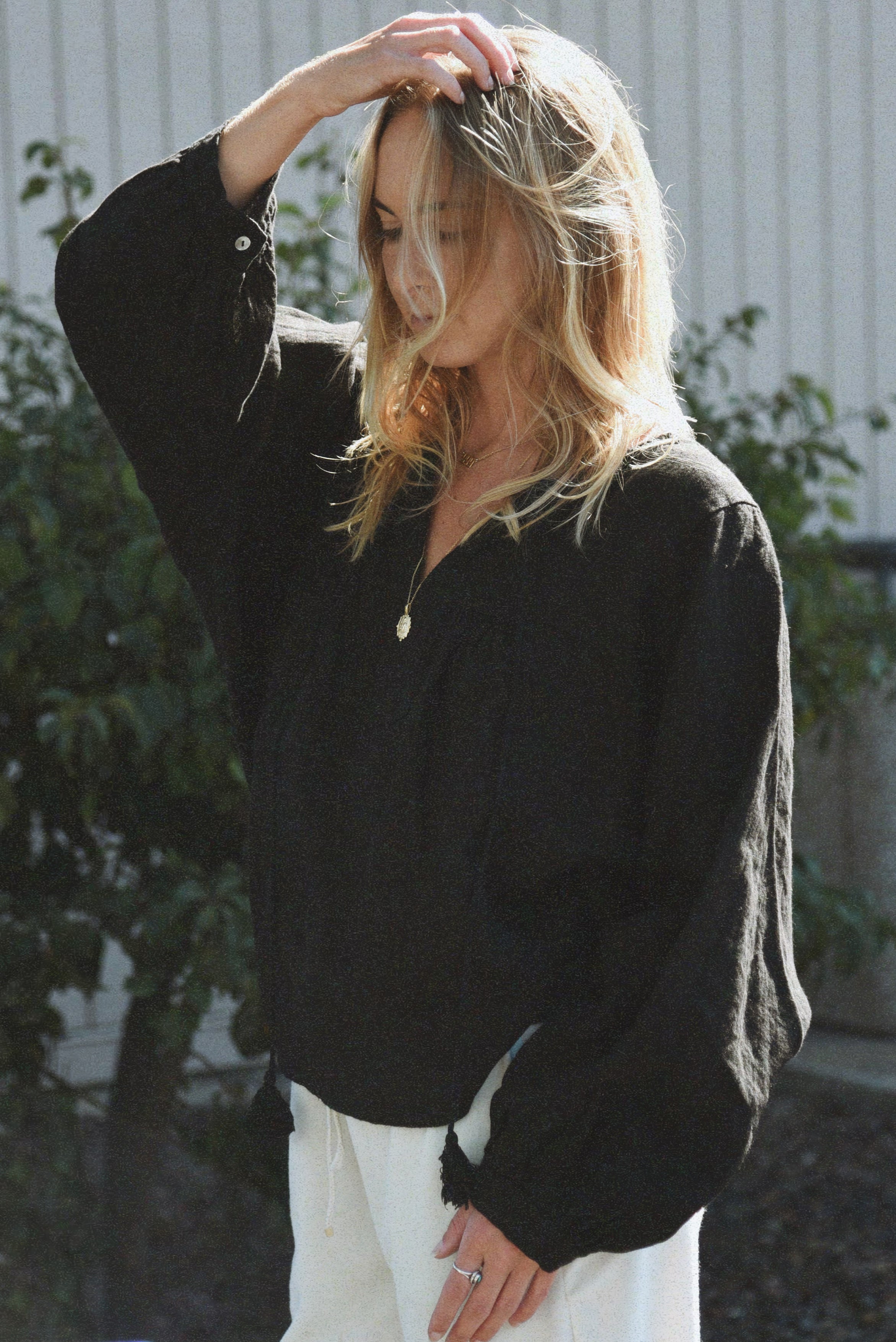 The Meadow Blouse // Noir