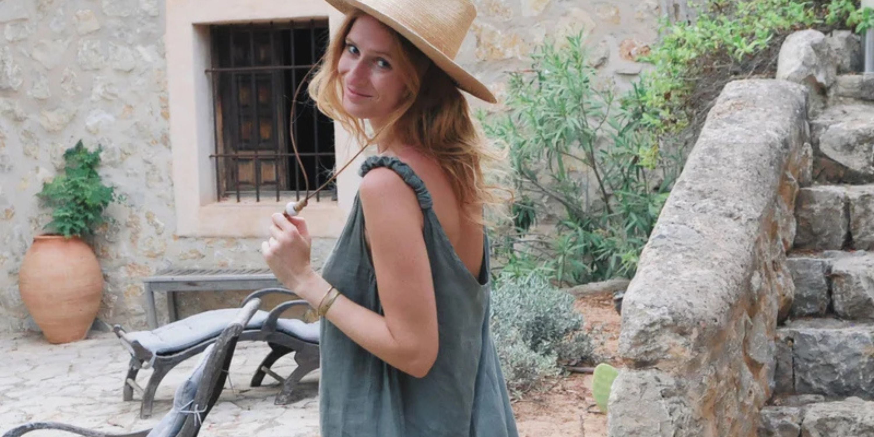 How To Transition an Outfit From Day to Night