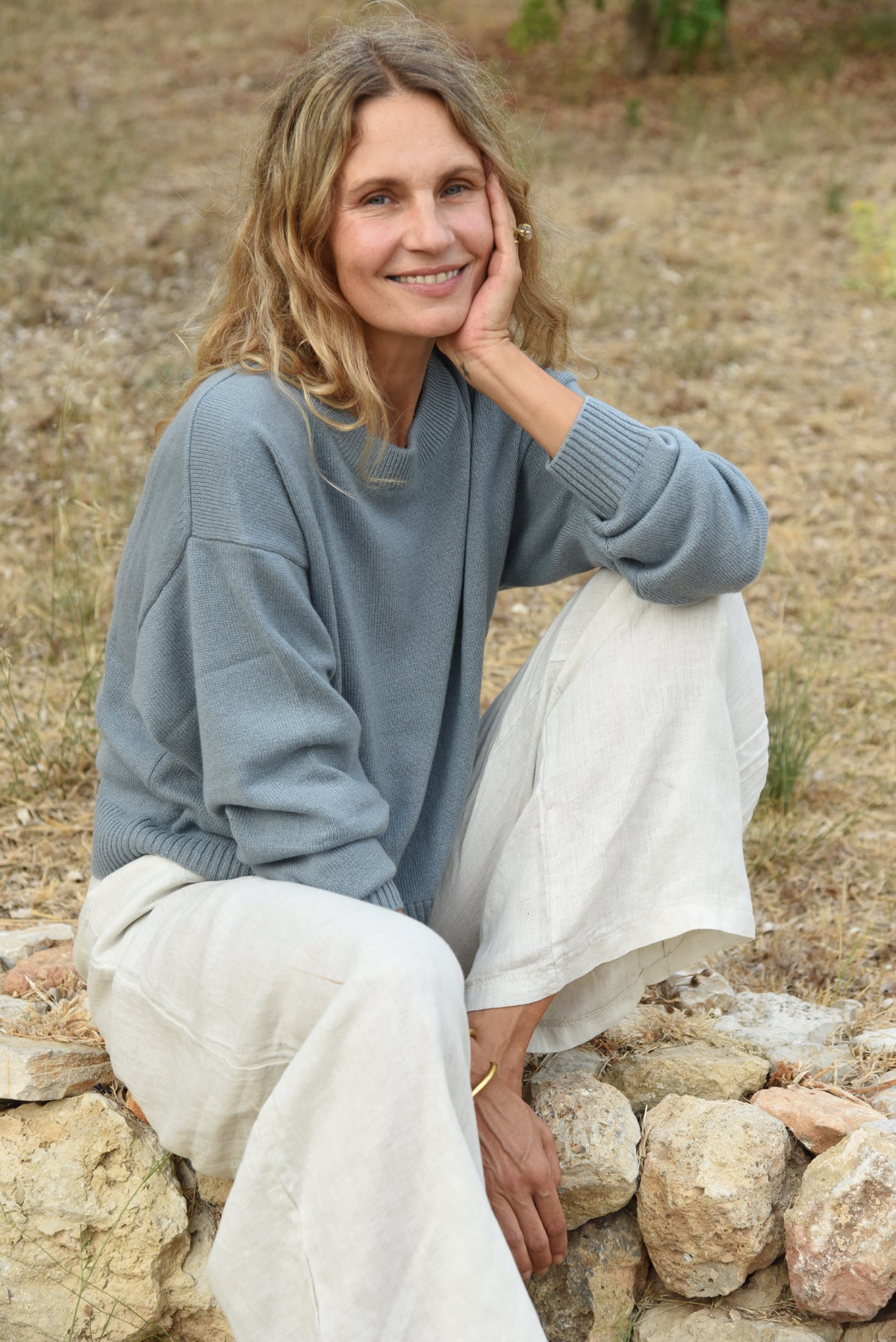 The Cashmere Malaya Crew Neck // Yoli