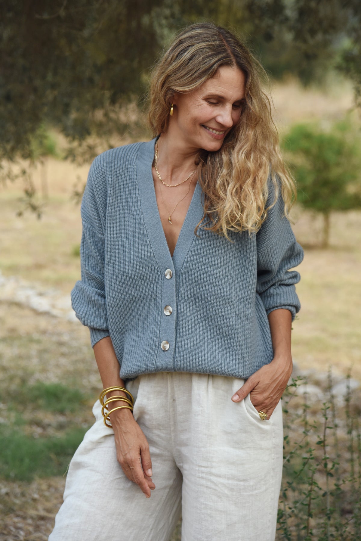 The Cashmere Muma Cropped Cardigan // Yoli